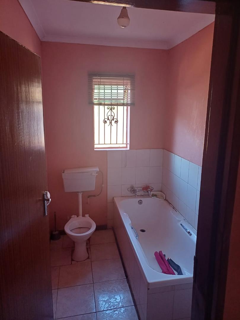 3 Bedroom Property for Sale in Mmabatho North West